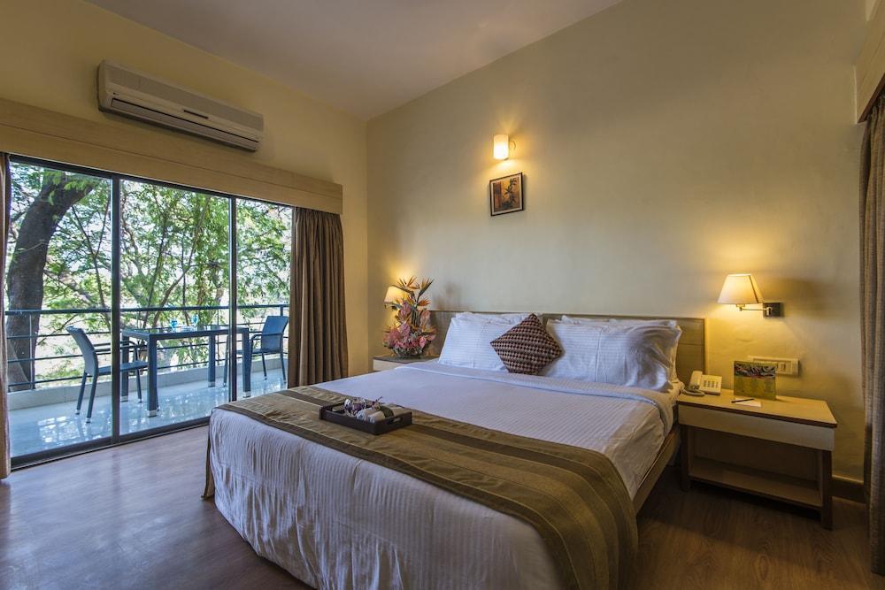 Hotel Phoenix Koregaon Park Pune Eksteriør billede