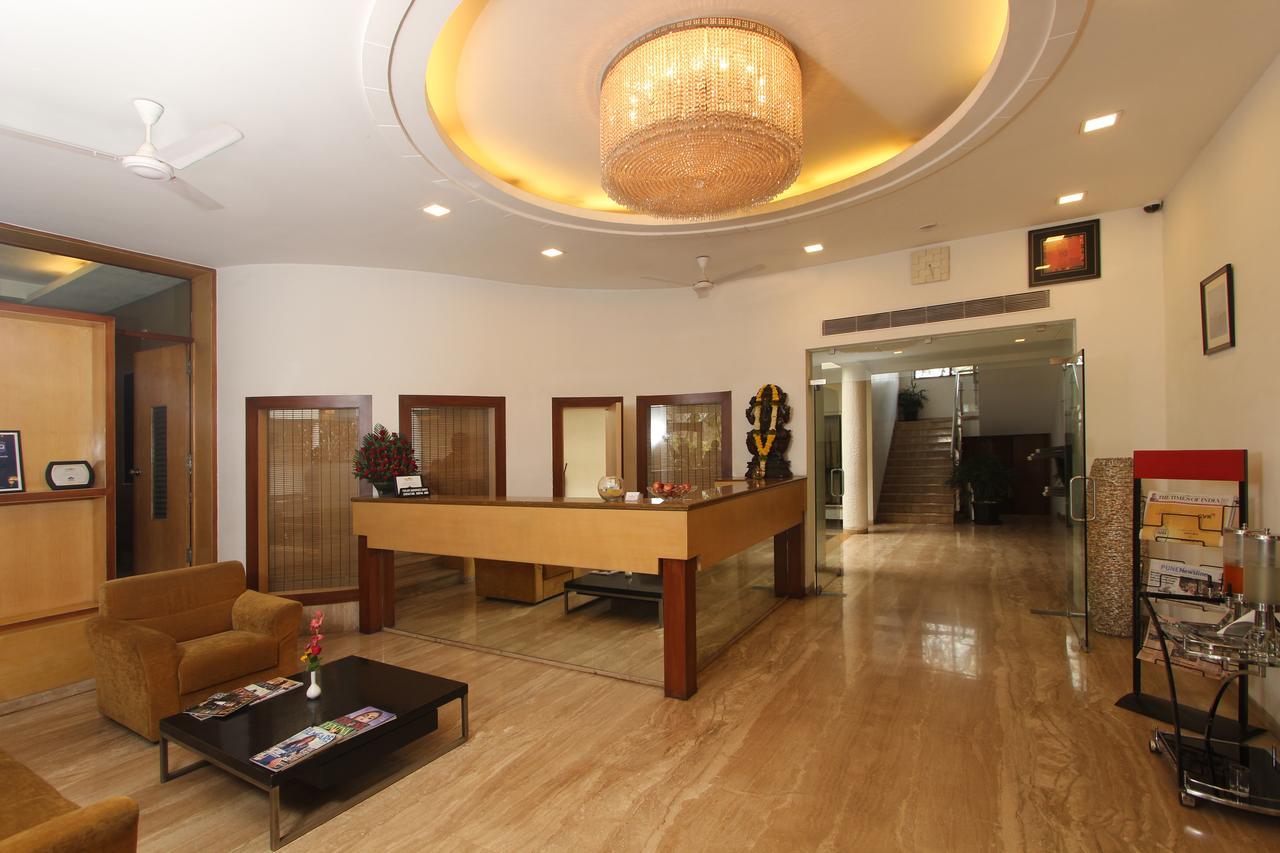 Hotel Phoenix Koregaon Park Pune Eksteriør billede