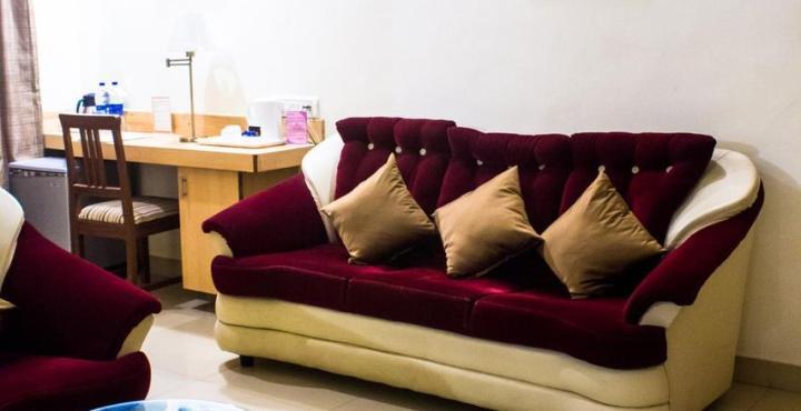 Hotel Phoenix Koregaon Park Pune Eksteriør billede
